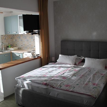 Apartments Katarine Zrinske Vodice Esterno foto