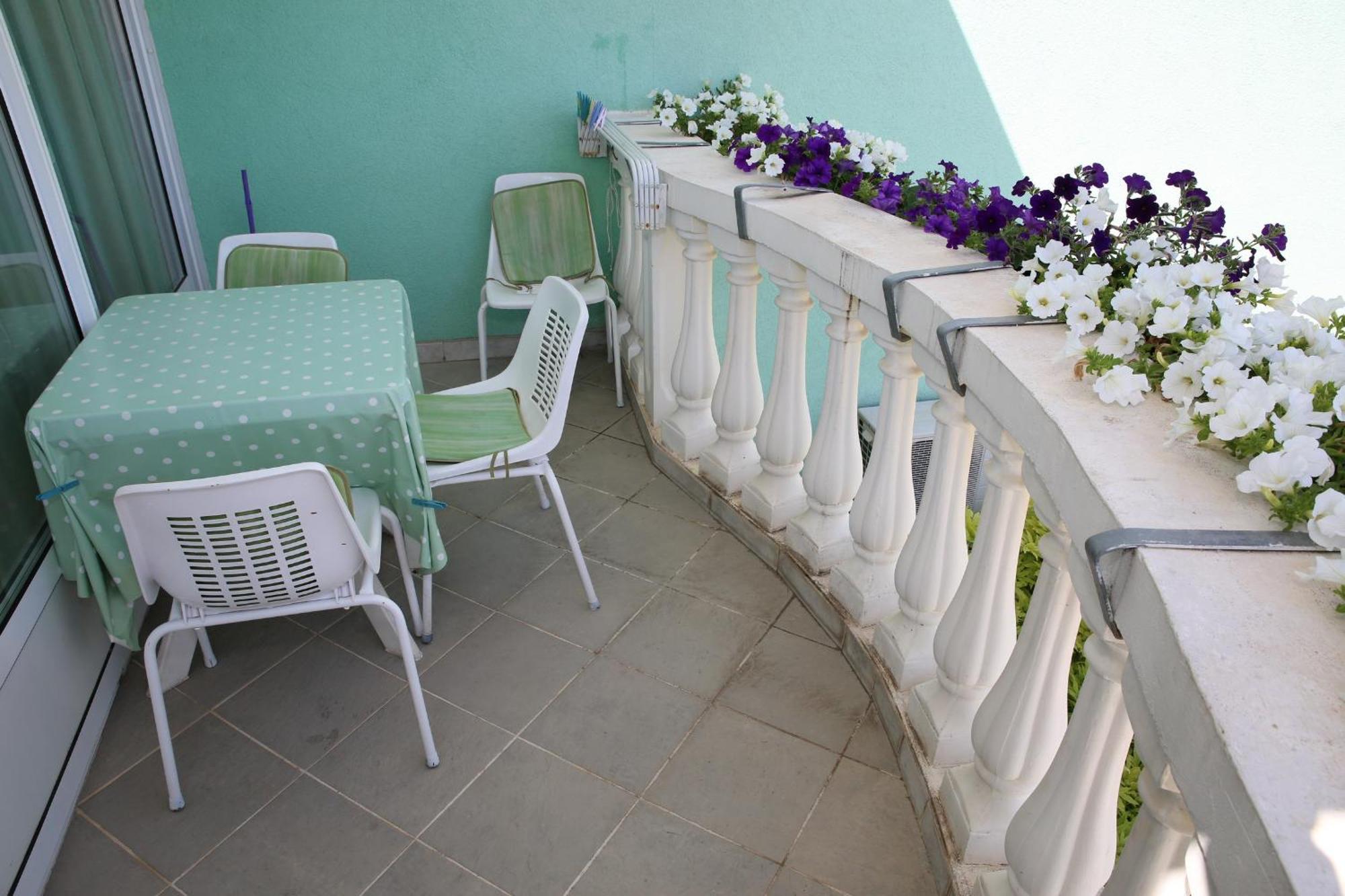 Apartments Katarine Zrinske Vodice Esterno foto