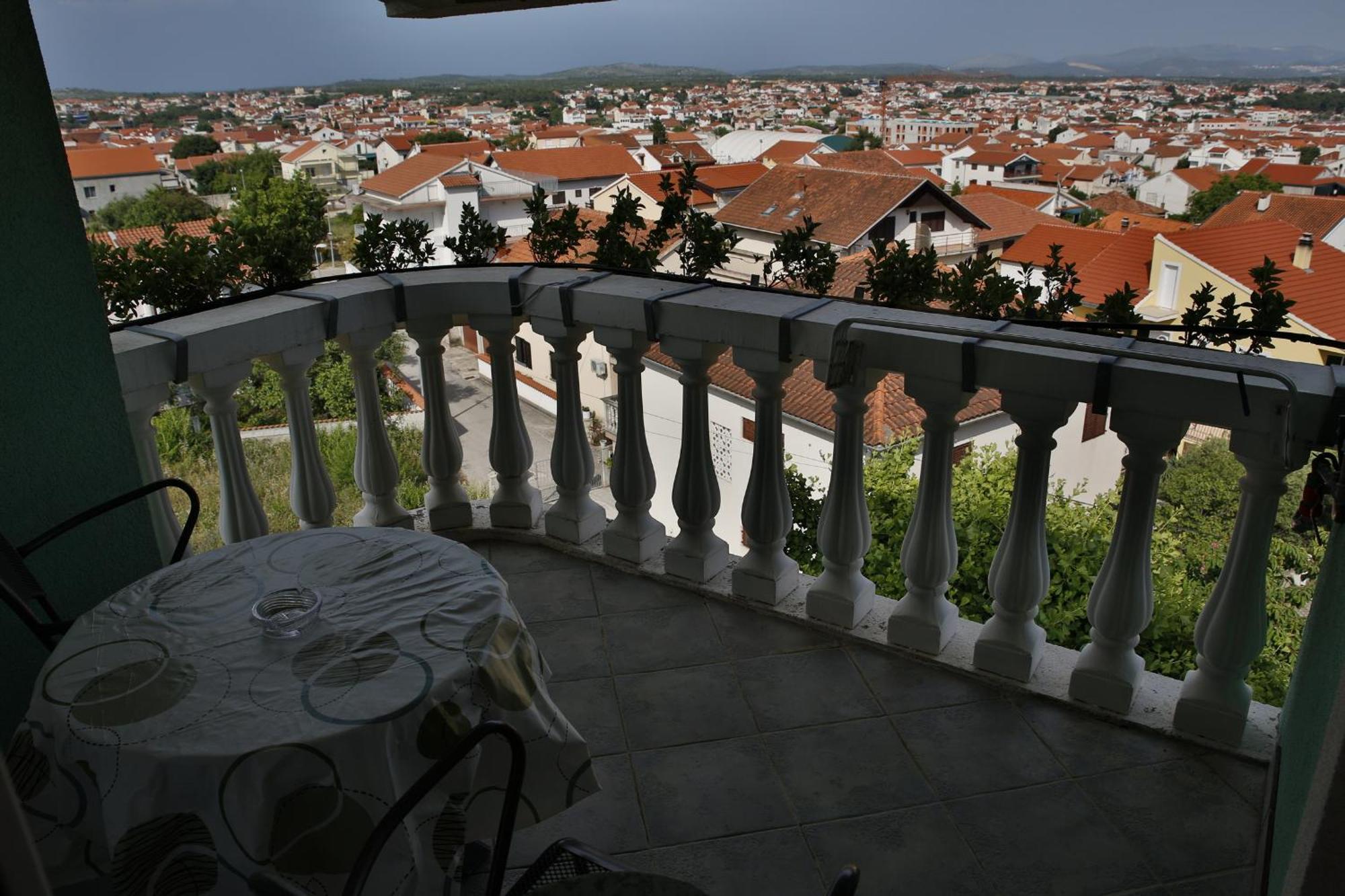 Apartments Katarine Zrinske Vodice Esterno foto