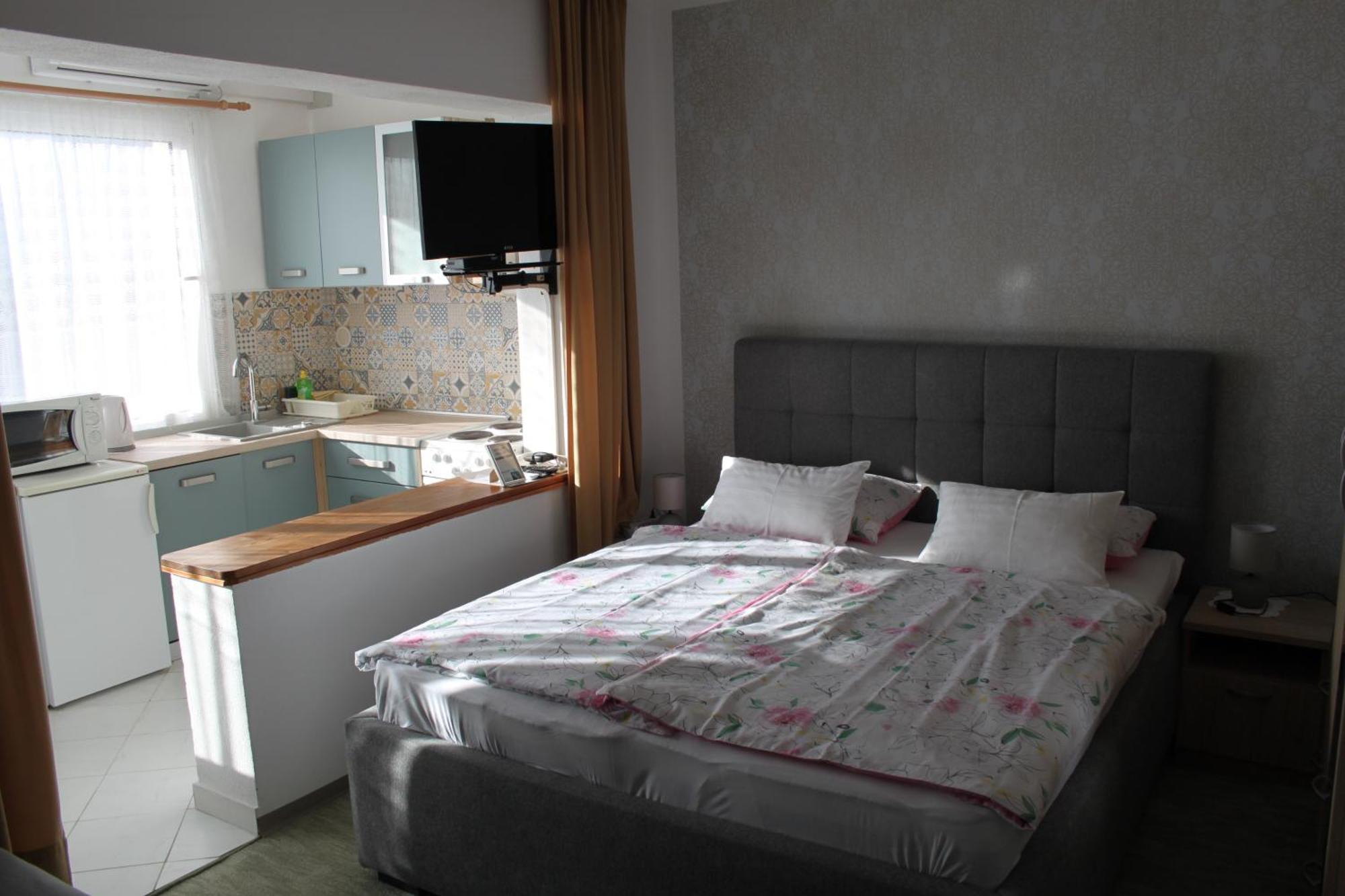 Apartments Katarine Zrinske Vodice Esterno foto
