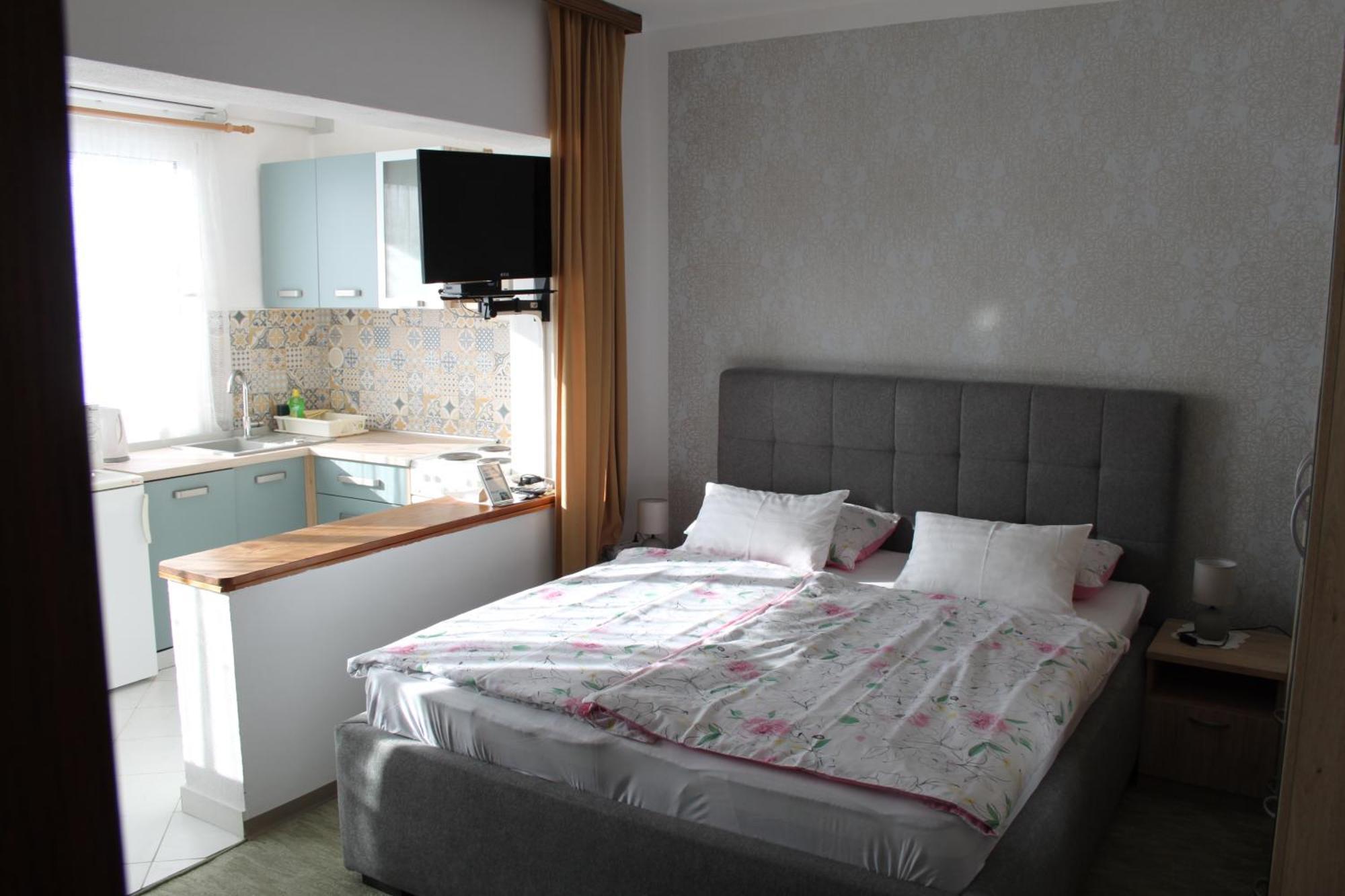 Apartments Katarine Zrinske Vodice Esterno foto