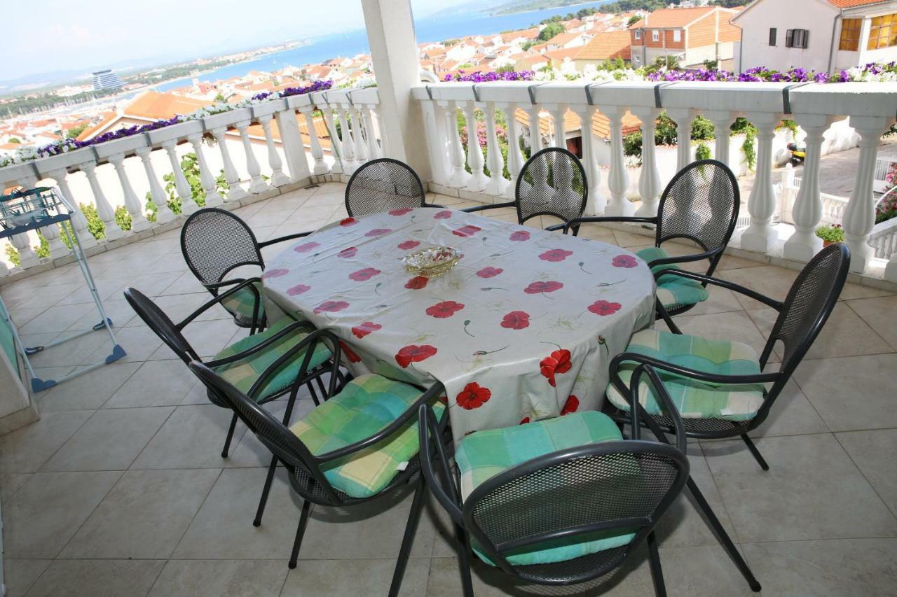 Apartments Katarine Zrinske Vodice Esterno foto