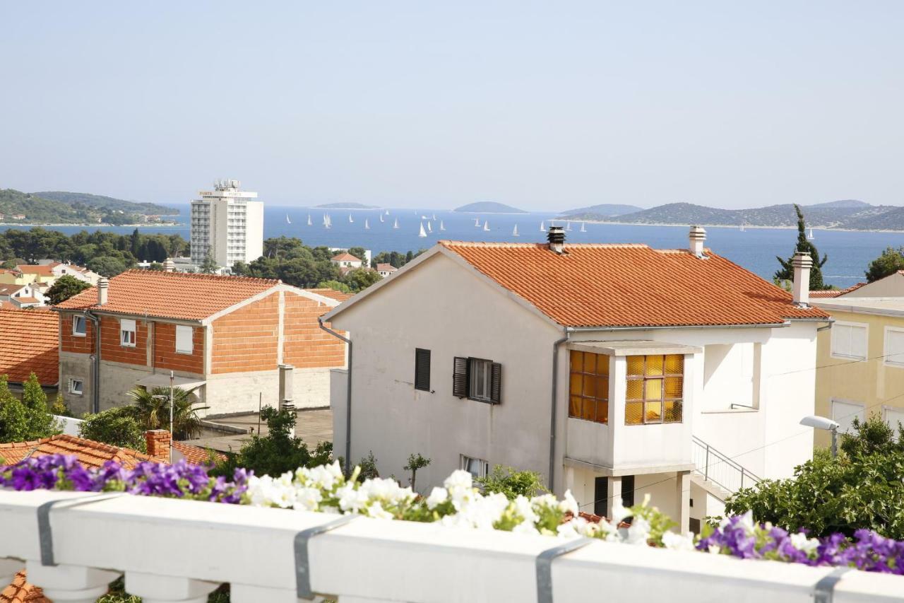 Apartments Katarine Zrinske Vodice Esterno foto